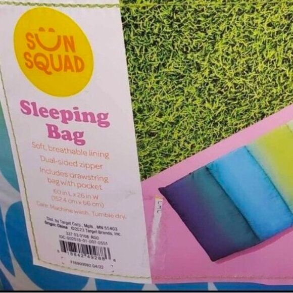 Sun Squad Kids' Printed Sleep Bag with Carrying Bag Stripe NWT - Picture 7 of 8